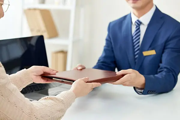 电脑为什么什么都没有